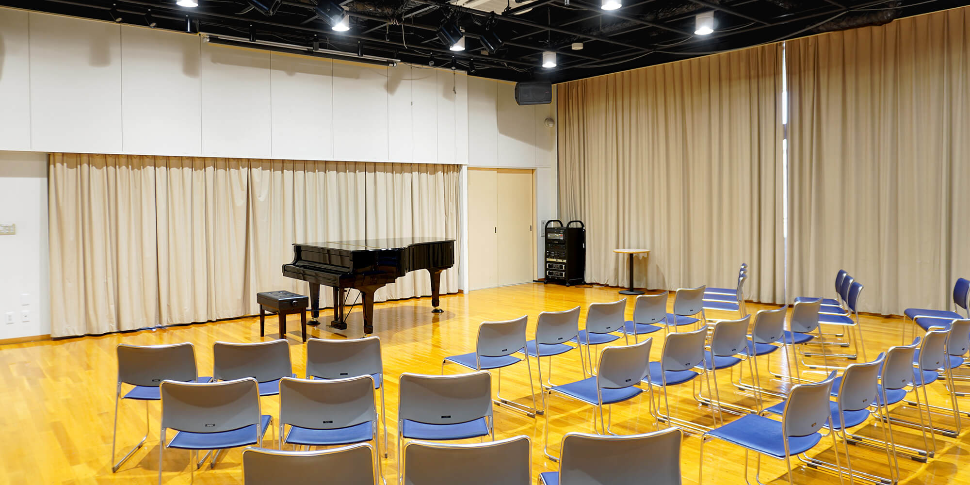 9階多目的ホール